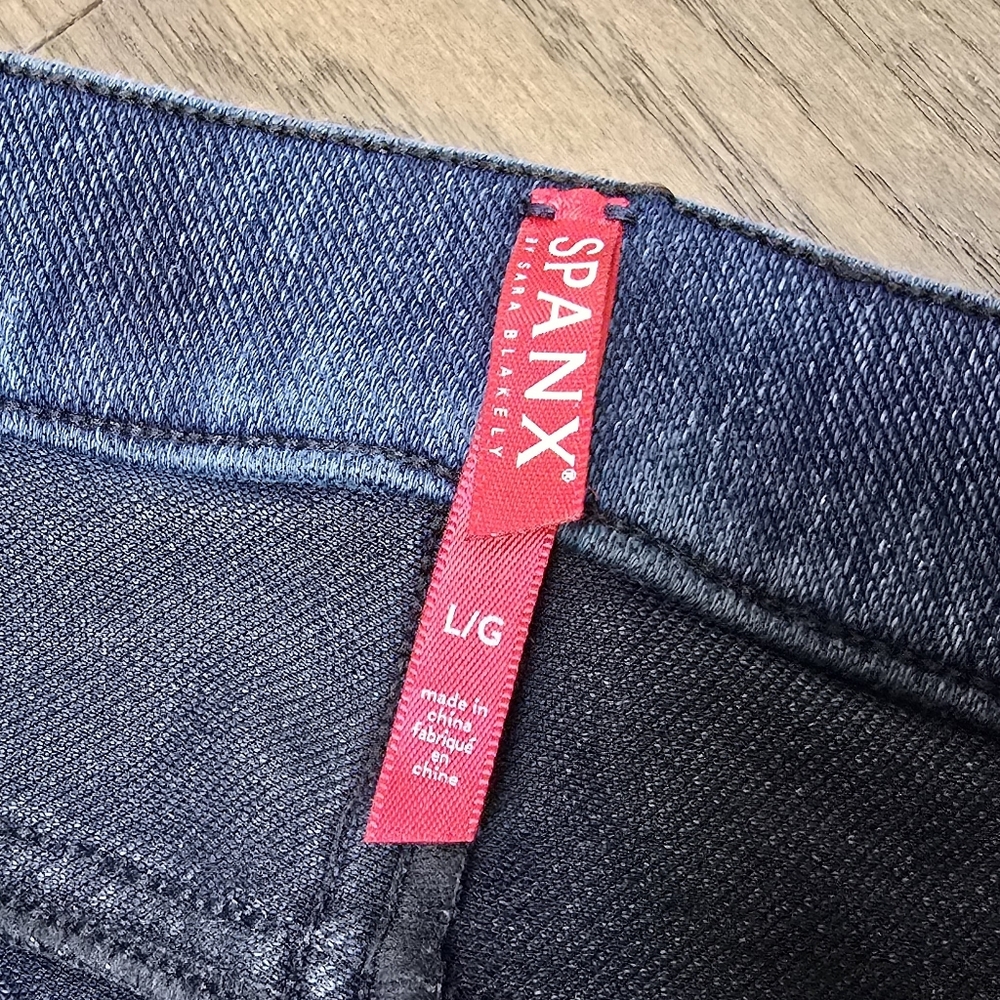 Spanx Jean-ish Ankle Legging in Dark Wash - Picture 7 of 9